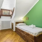 Hostdomus - Inside Alps Cesana Torinese